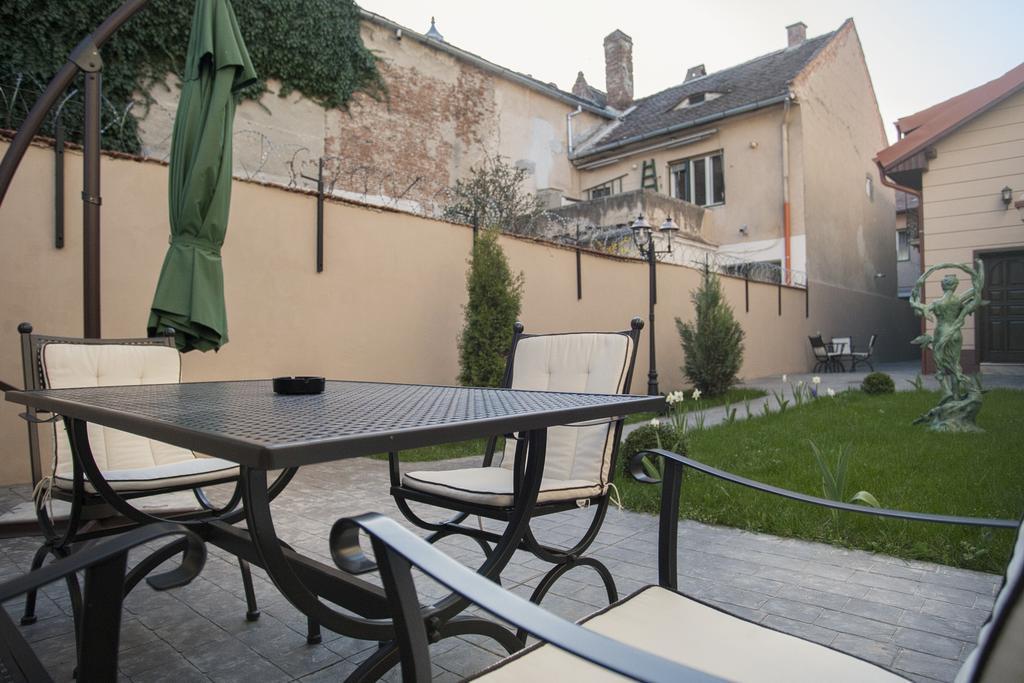 Casa Timpuri Vechi Hotel Sibiu Exterior photo